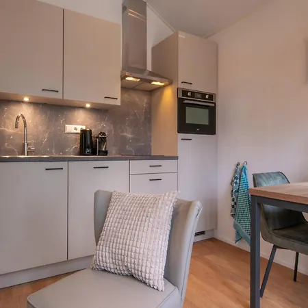 Tiny House With Air Conditioning, On A Park, 12 Km From Eindhoven * Mierlo
