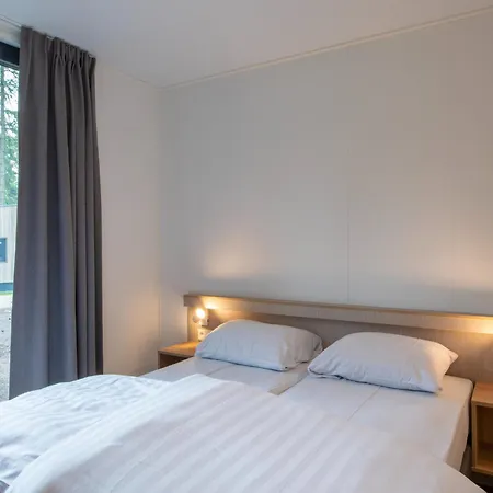 Tiny House With Air Conditioning, On A Park, 12 Km From Eindhoven * Mierlo